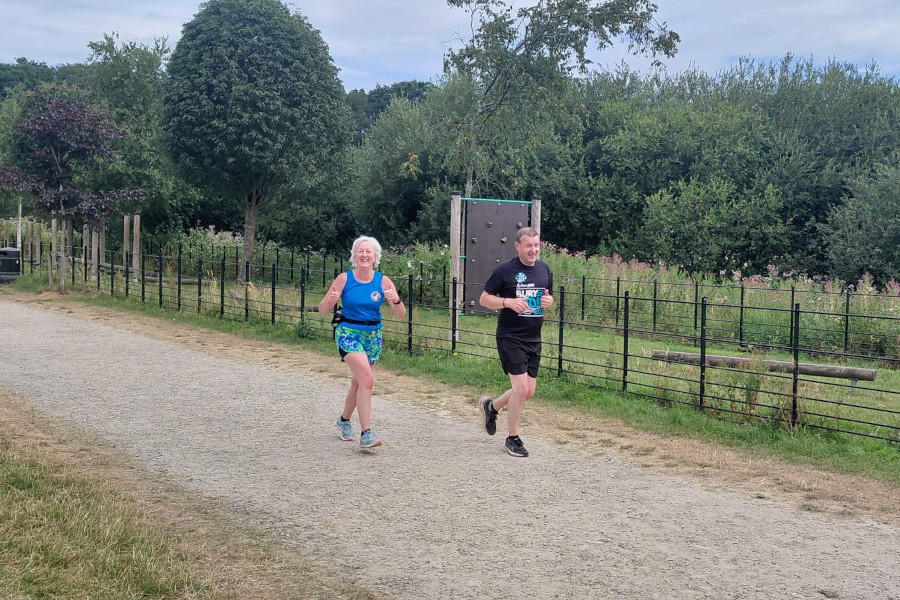 Jayne at Burrs